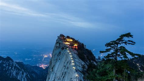 Monte Qingyun Uma Montanha Sagrada com Vistas Inesquecíveis!